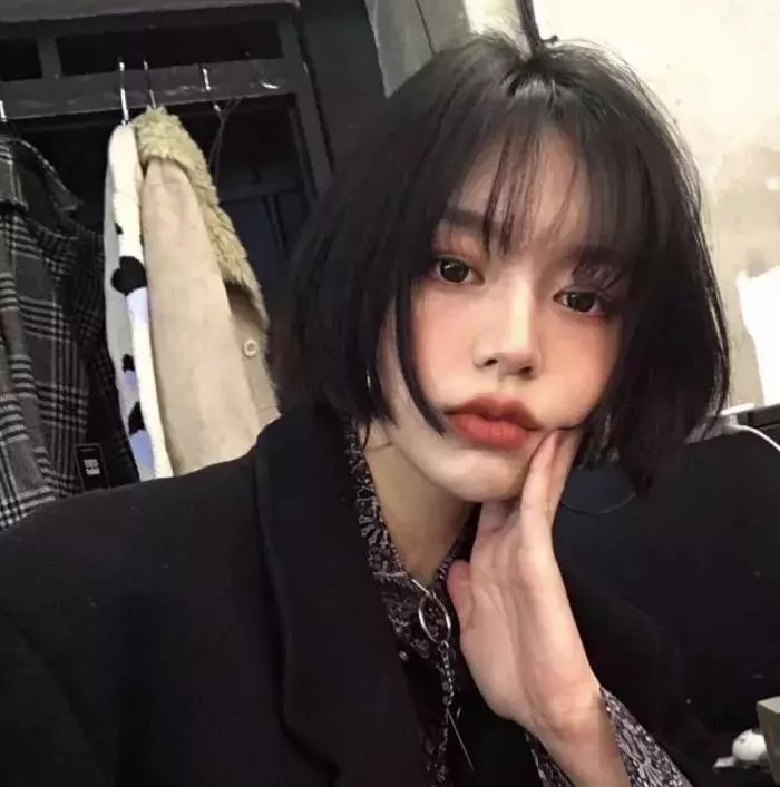 小河亲过我的脸